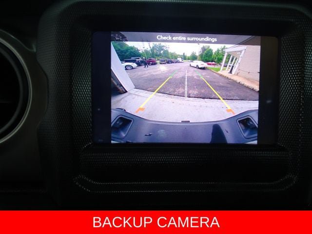 Used 2022 Jeep Gladiator Sport AWD/4WD image 13