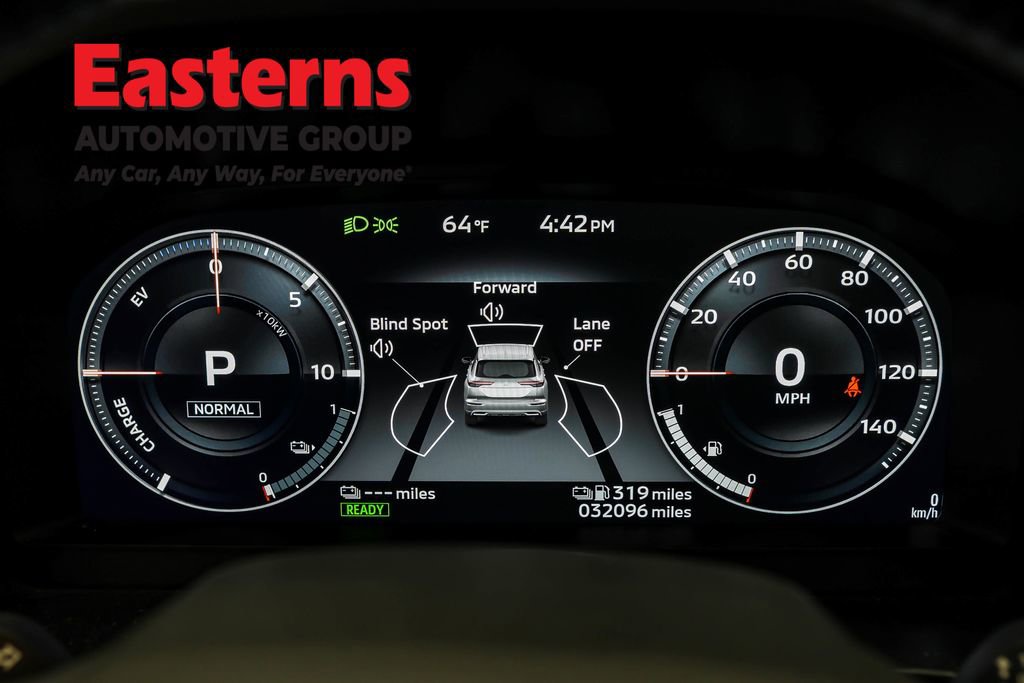 Used 2024 Mitsubishi Outlander SEL image 14