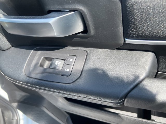 Used 2025 RAM 2500 Big Horn image 17