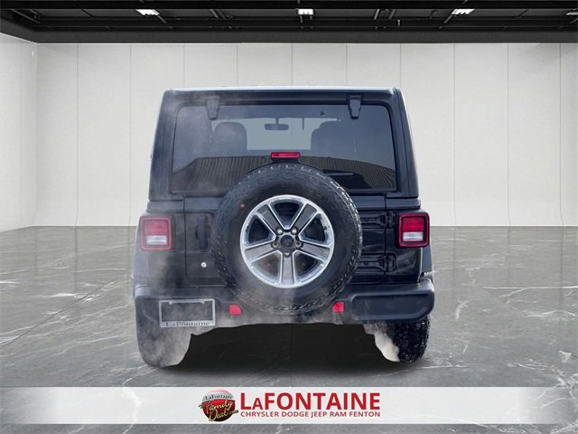 Used 2019 Jeep Wrangler Unlimited Sahara image 4