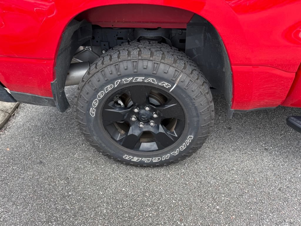 Used 2025 RAM 1500 Classic Warlock AWD/4WD image 5