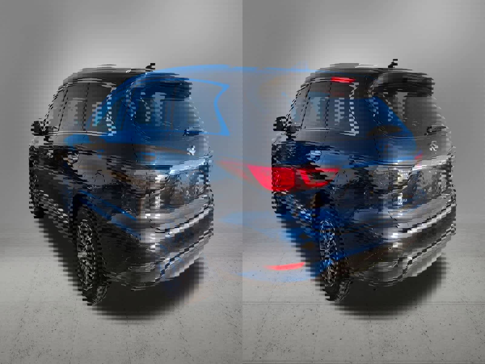 Used 2019 INFINITI QX60 Luxe w/ Essential Package image 4