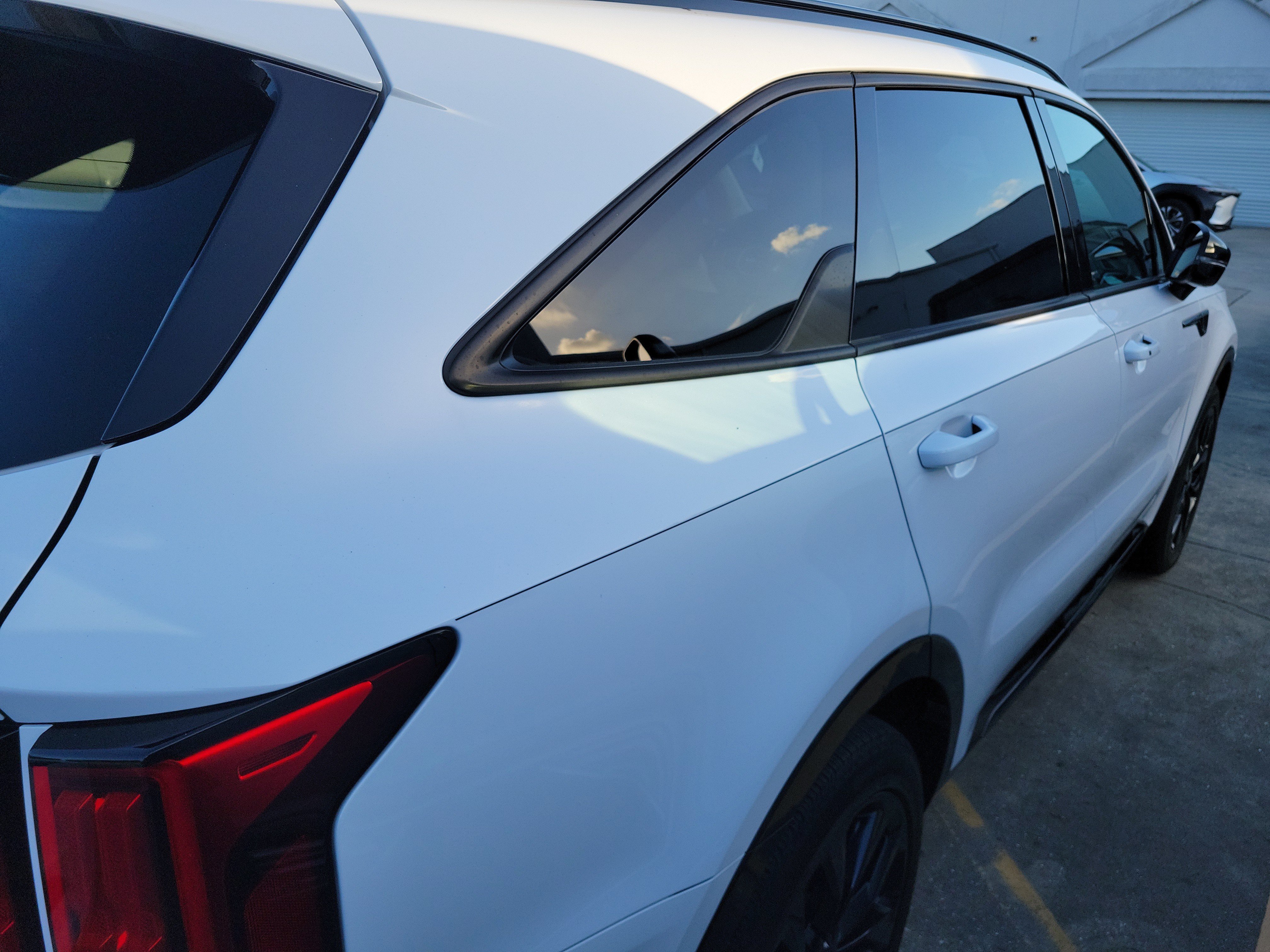 Used 2023 Kia Sorento SX FWD image 9