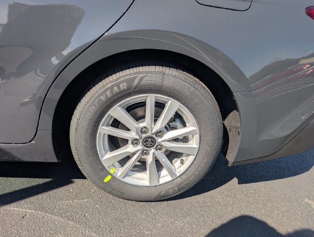 New 2026 Toyota Camry LE FWD image 18
