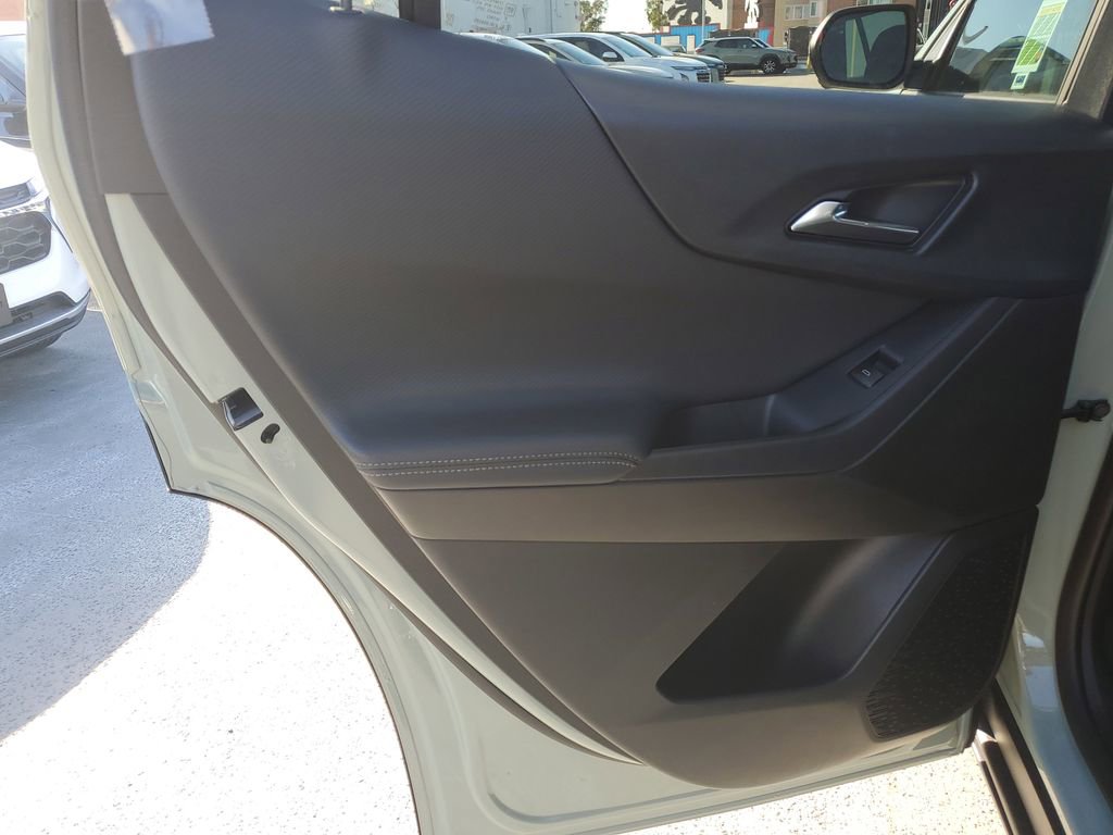 New 2026 Chevrolet Equinox LT w/ Safety and Technology Package image 14