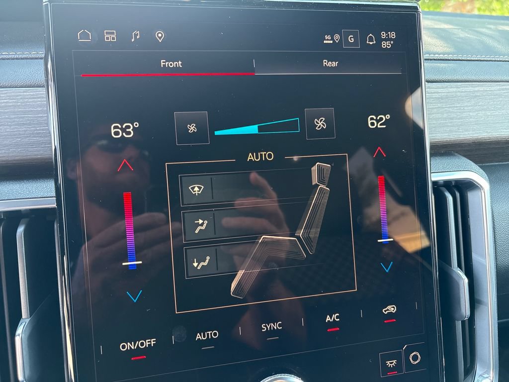 New 2026 GMC Acadia Denali w/ Super Cruise Package FWD image 31
