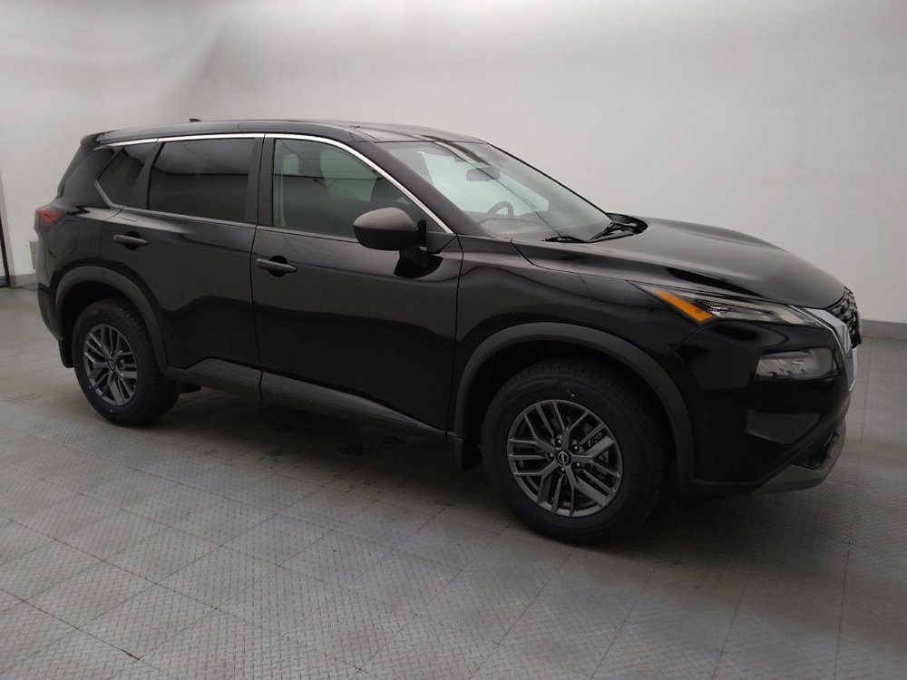 Used 2023 Nissan Rogue S FWD image 11