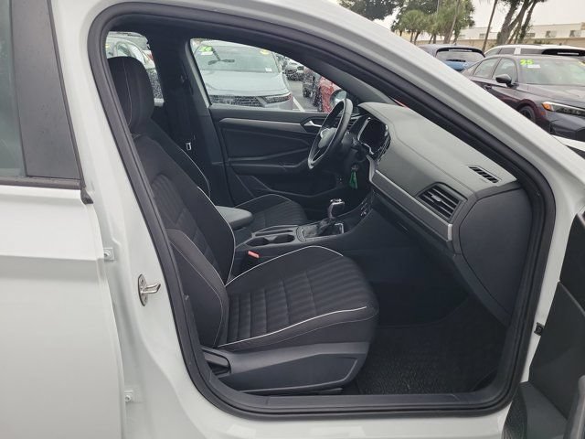 Certified 2023 Volkswagen Jetta Sport FWD image 7