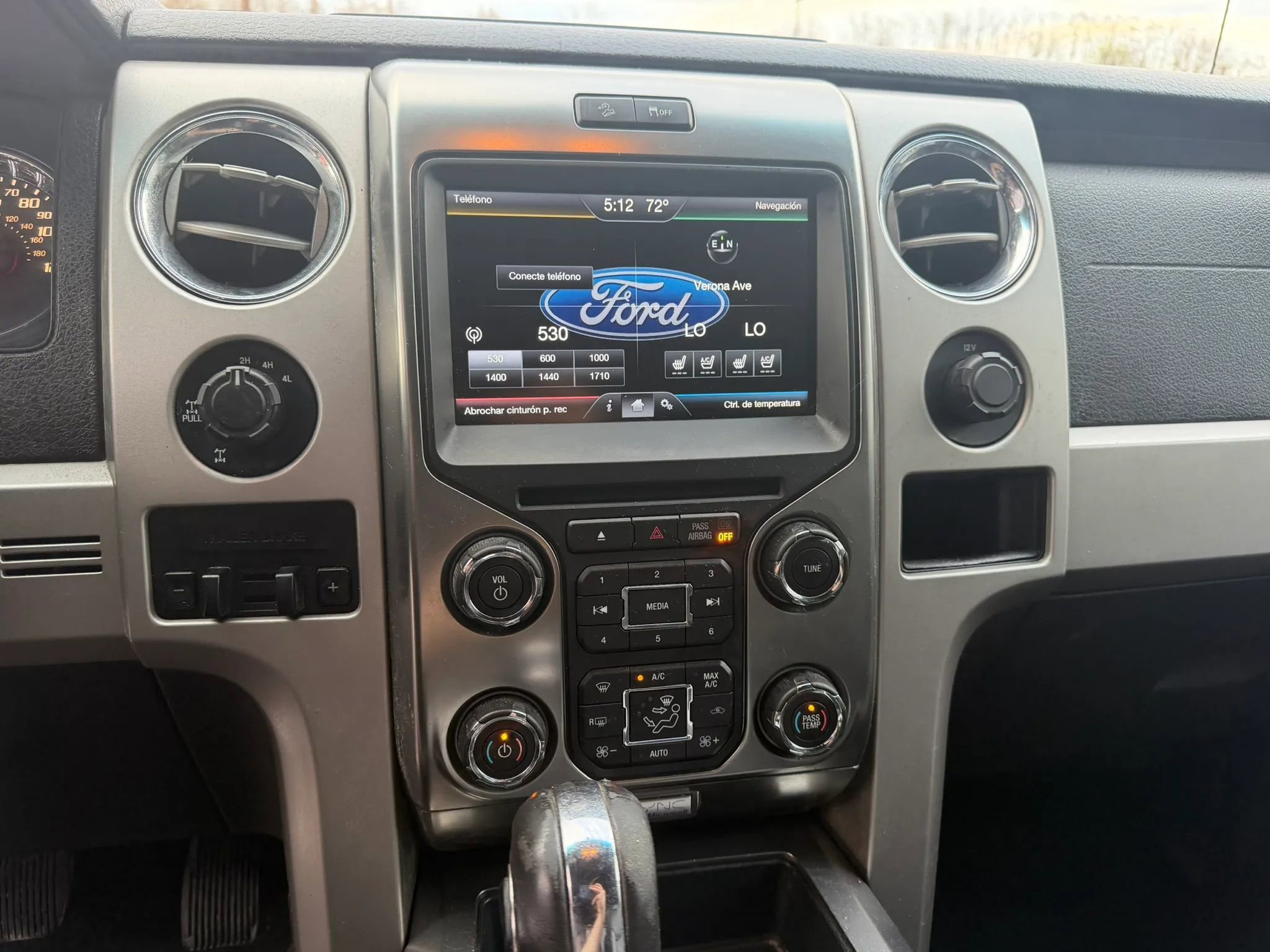 Used 2014 Ford F150 FX4 w/ Equipment Group 402A Luxury image 22