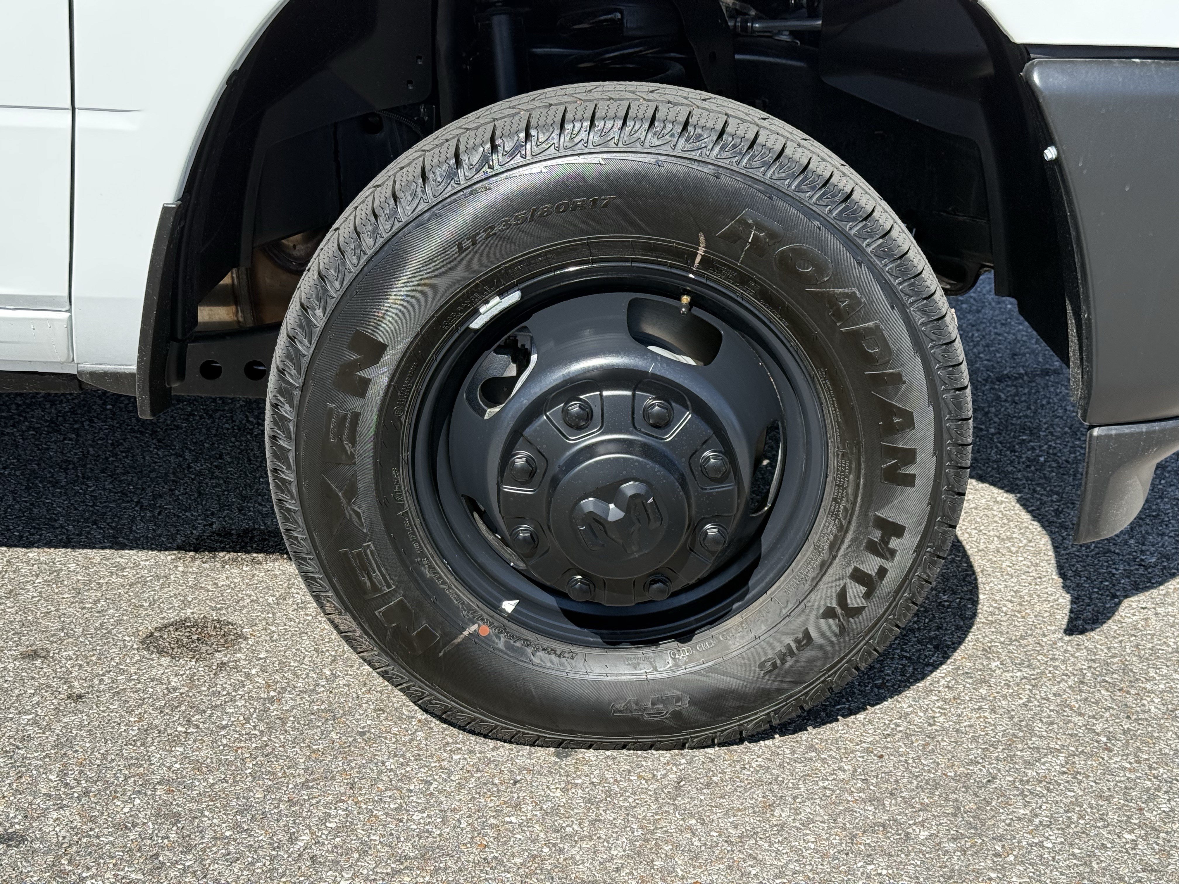 New 2026 RAM 3500 Tradesman AWD/4WD image 13