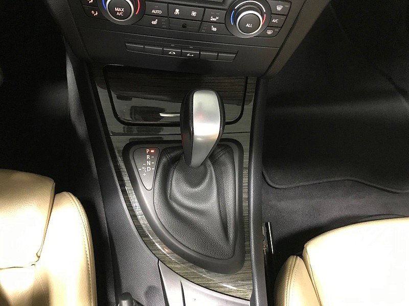 Used 2013 BMW 128i Convertible RWD image 32