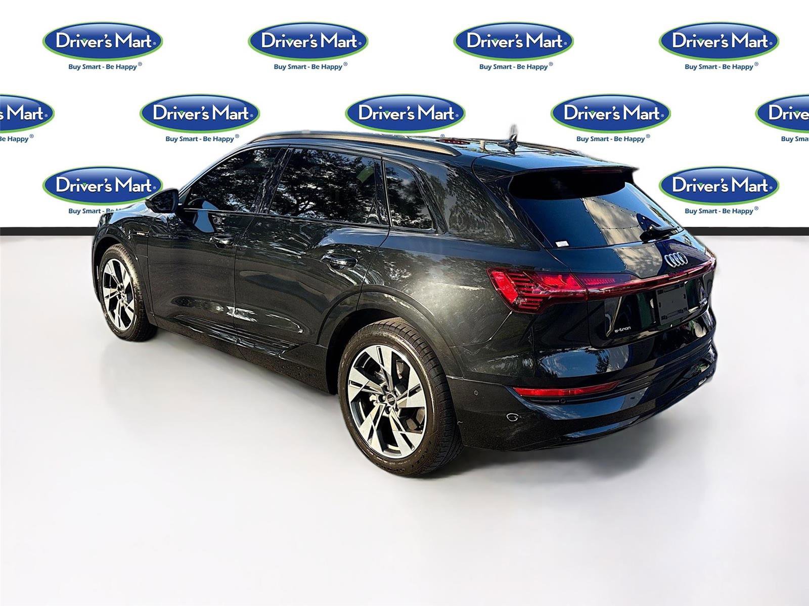 Used 2021 Audi e-tron Premium w/ Convenience Plus Package image 6