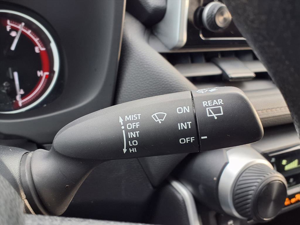 Used 2023 Toyota RAV4 LE image 28