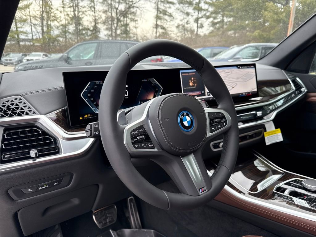 New 2026 BMW X5 xDrive50e image 12