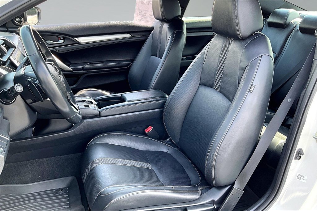 Used 2019 Honda Civic Touring image 25