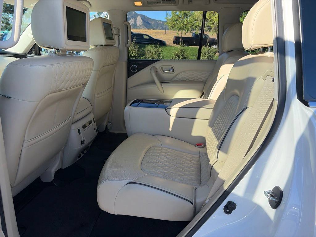 Used 2018 INFINITI QX80 4WD w/ Deluxe Technology Package image 24