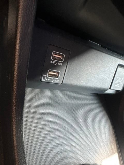 Used 2021 Honda HR-V Sport image 25