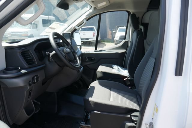 New 2026 Ford Transit 250 Low Roof AWD image 2