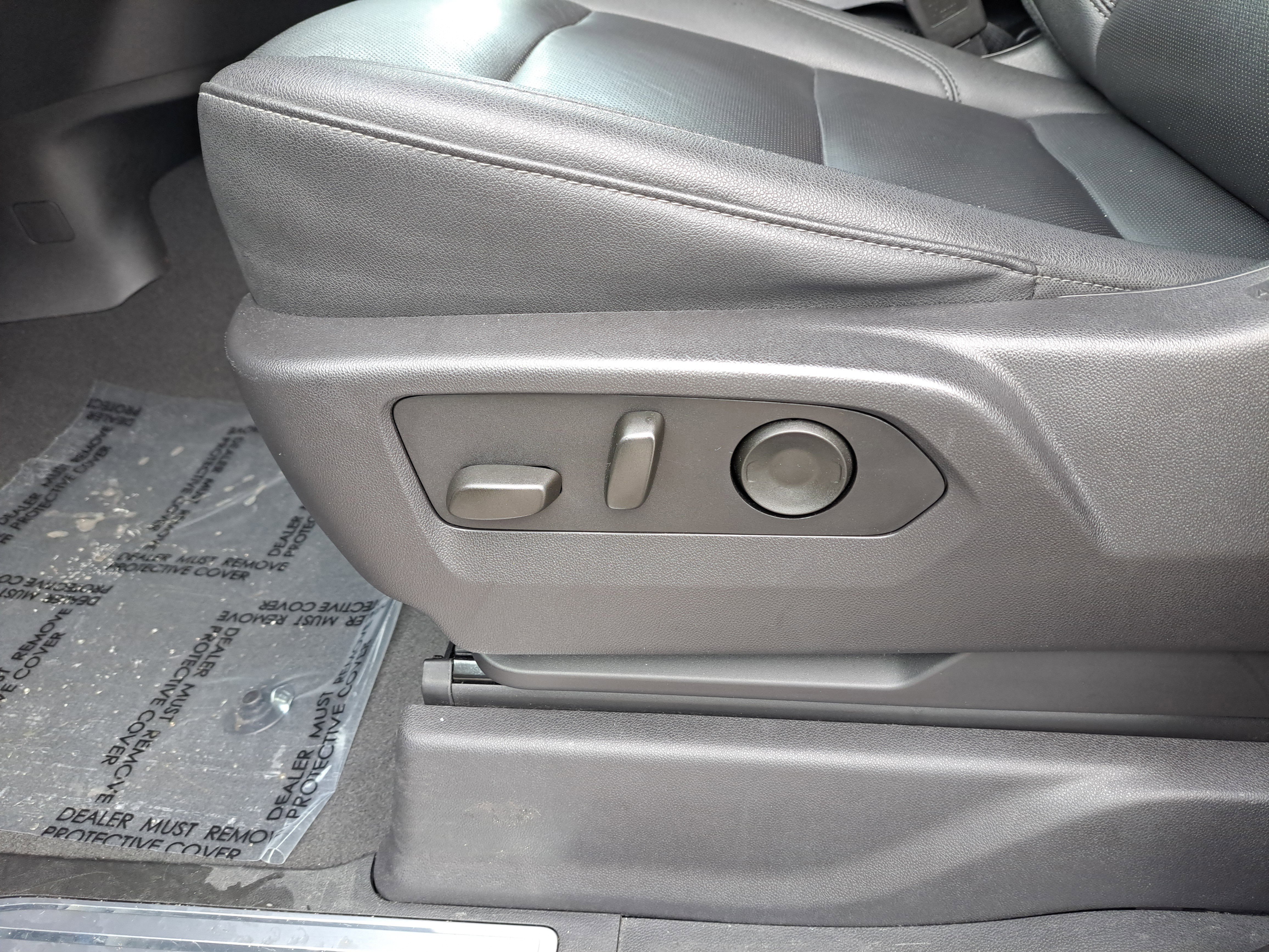 Used 2024 GMC Sierra 1500 SLT image 18