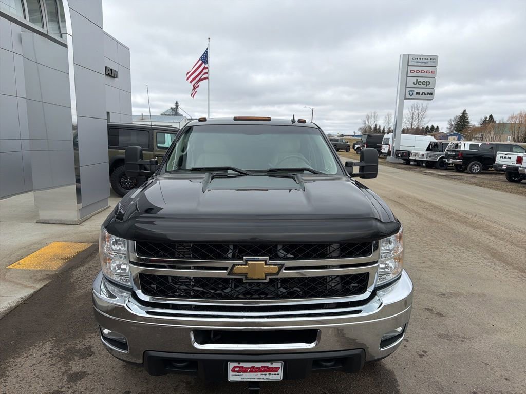 Used 2011 Chevrolet Silverado 3500 LTZ w/ Suspension Package, Off-Road AWD/4WD image 3