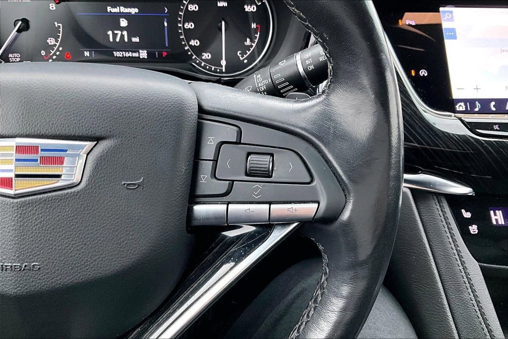 Used 2021 Cadillac XT6 Premium Luxury image 18