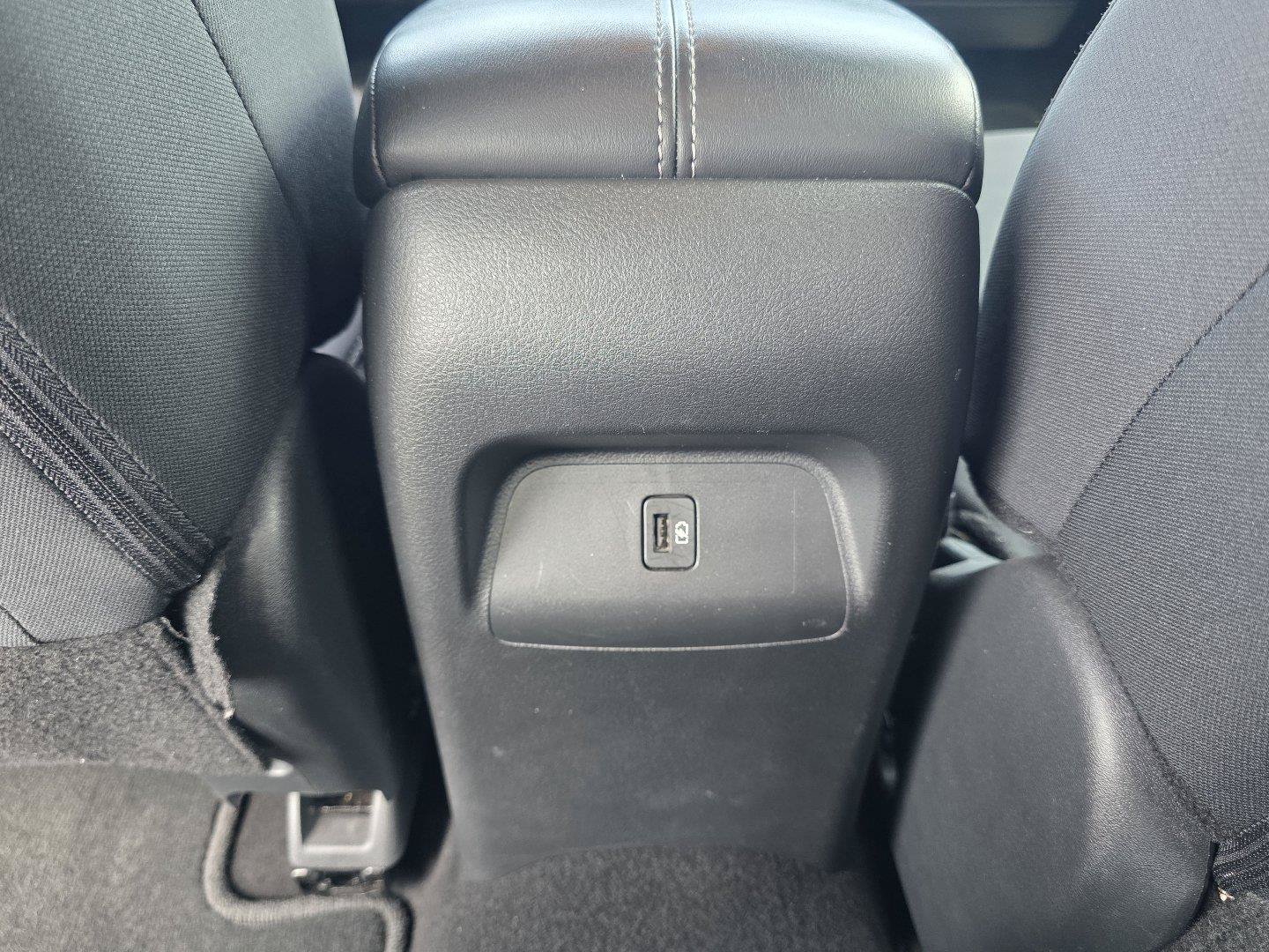 Used 2024 Nissan Sentra SV FWD image 27