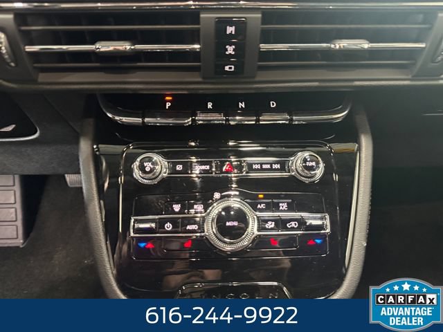 Used 2022 Lincoln Corsair Grand Touring AWD/4WD image 3
