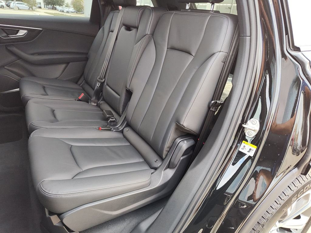 New 2026 Audi Q7 2.0T Premium image 14