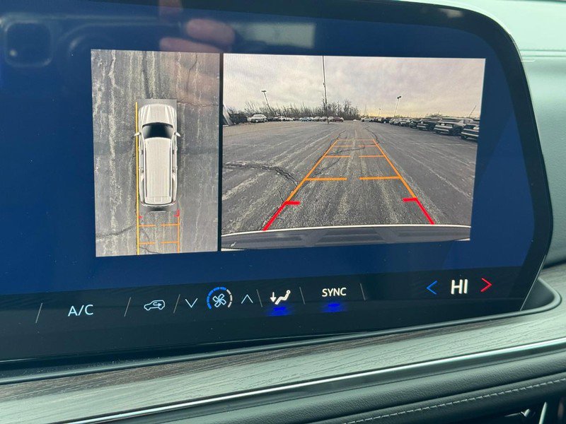 New 2026 Chevrolet Suburban LS image 38