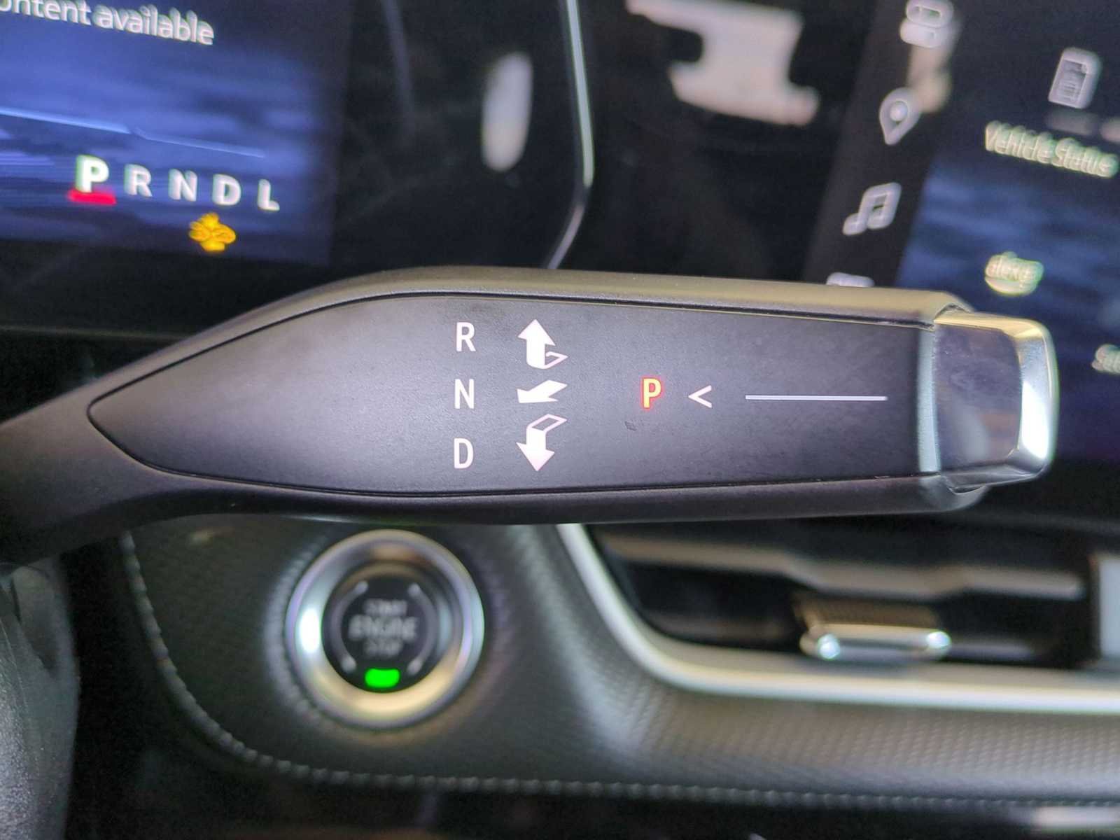 Used 2025 Chevrolet Equinox LT w/ Convenience Package II FWD image 22
