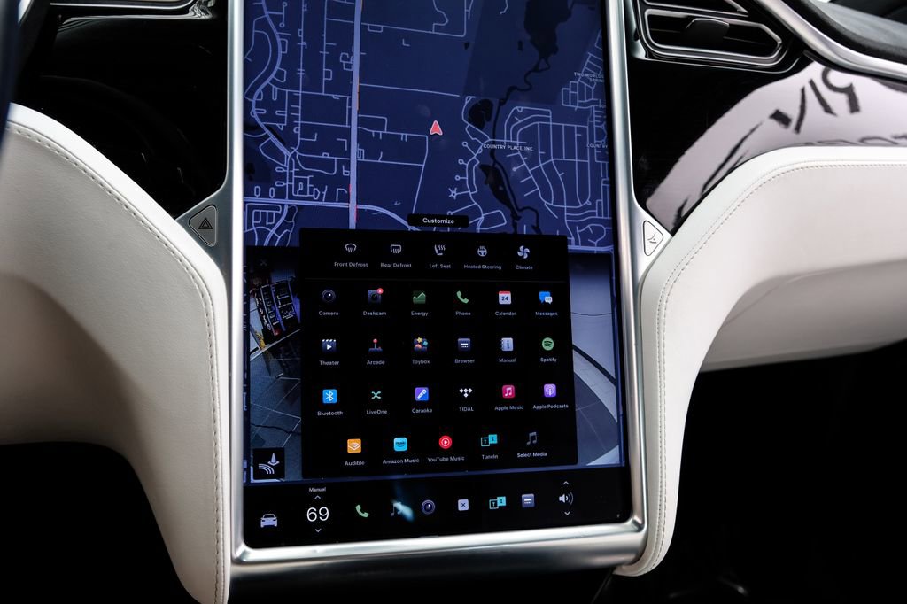 Used 2017 Tesla Model X 75D AWD/4WD image 33