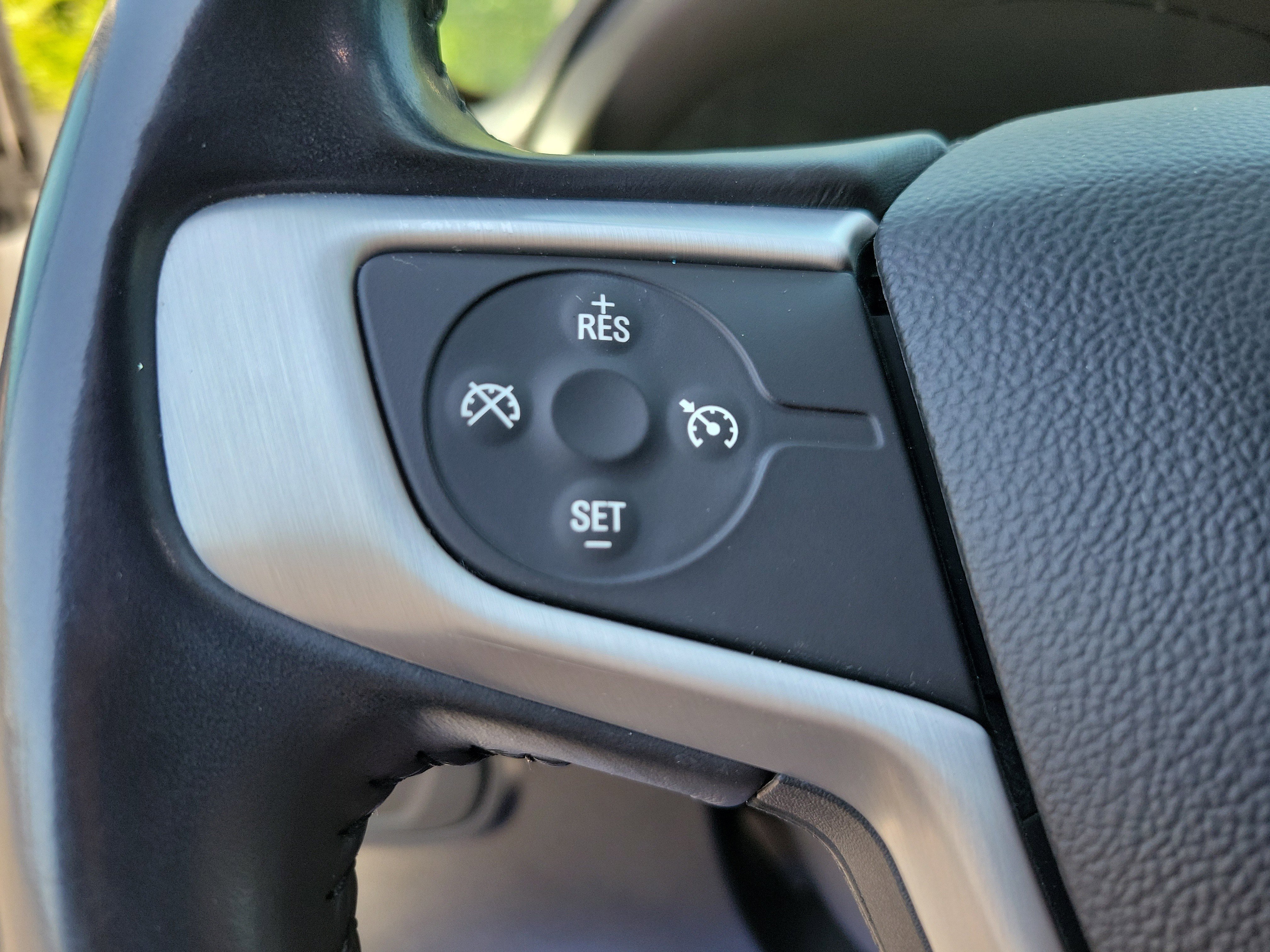 Used 2019 GMC Terrain SLE w/ Driver Convenience Package FWD image 17