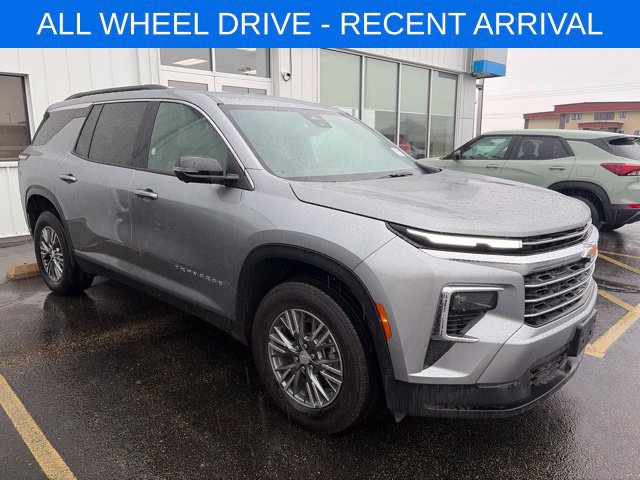 Used 2026 Chevrolet Traverse LT w/ Driver Confidence Package