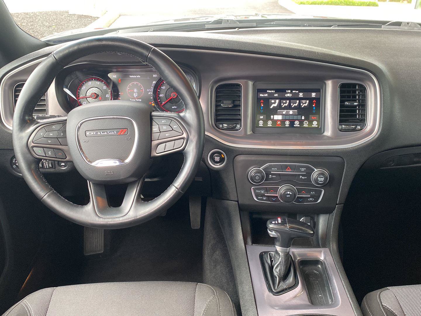 Used 2022 Dodge Charger SXT w/ Blacktop Package RWD image 16