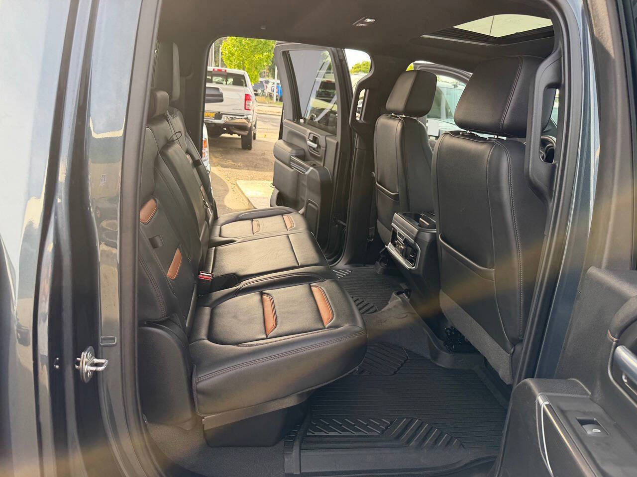 Used 2020 GMC Sierra 3500 AT4 w/ AT4 Premium Package image 57