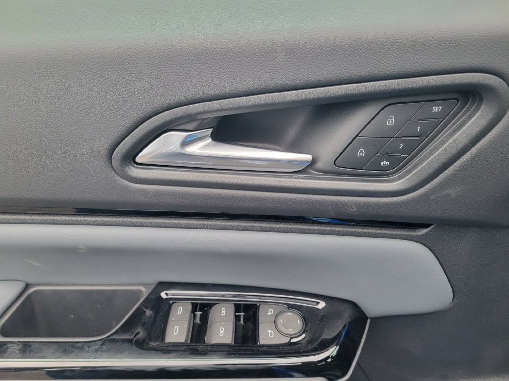 New 2026 Honda Prologue Touring image 14