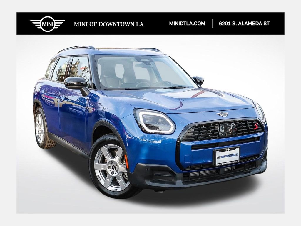 Used 2025 MINI Cooper Countryman S image 1