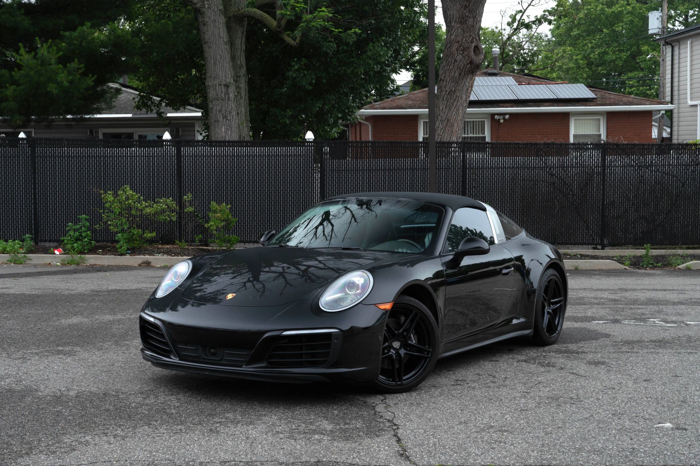 Used 2018 Porsche 911 Targa 4 image 10