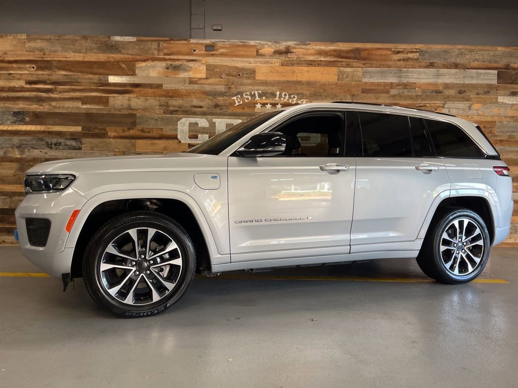 Used 2023 Jeep Grand Cherokee Overland image 19