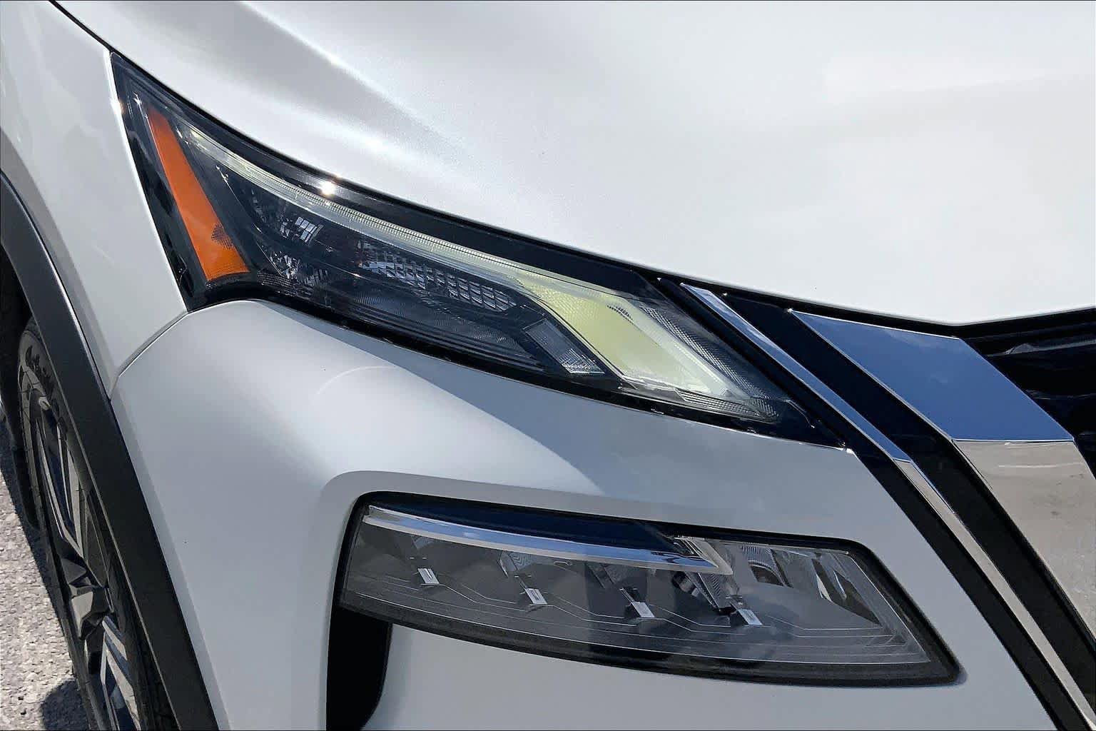Used 2023 Nissan Rogue SL FWD image 27