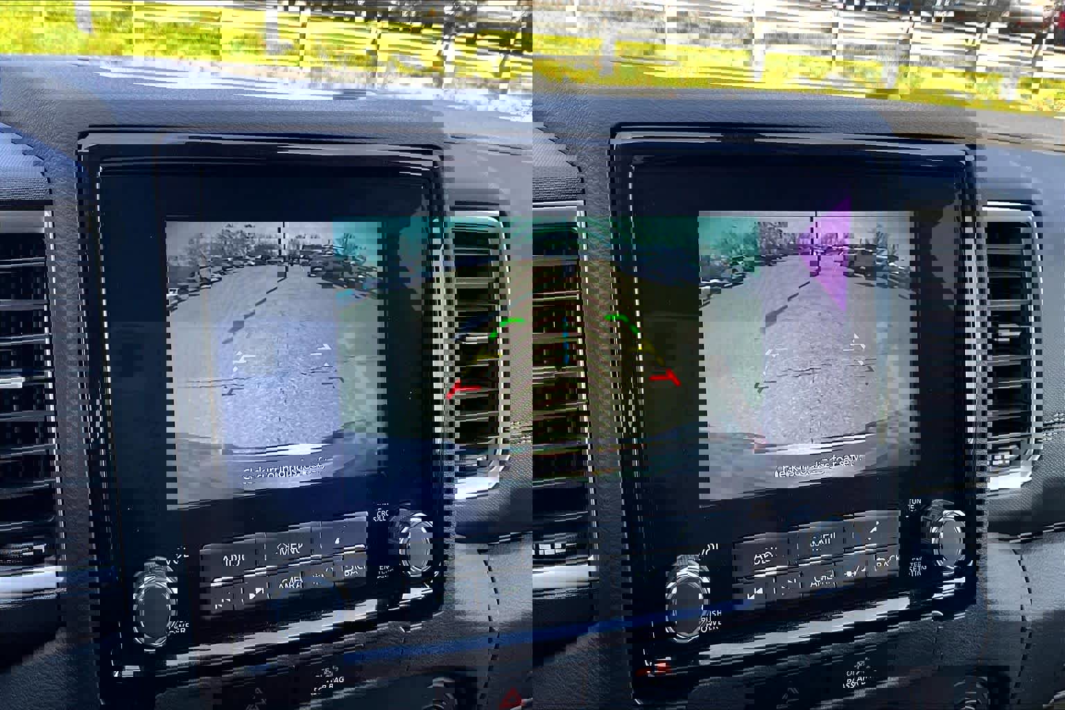 Used 2023 Nissan Frontier SV w/ Technology Package image 26