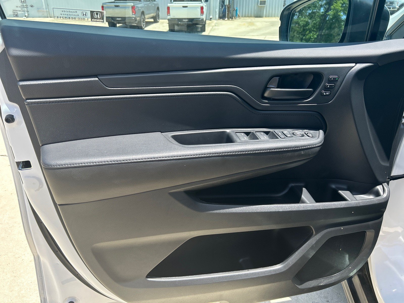 Used 2024 Honda Odyssey EX-L image 10