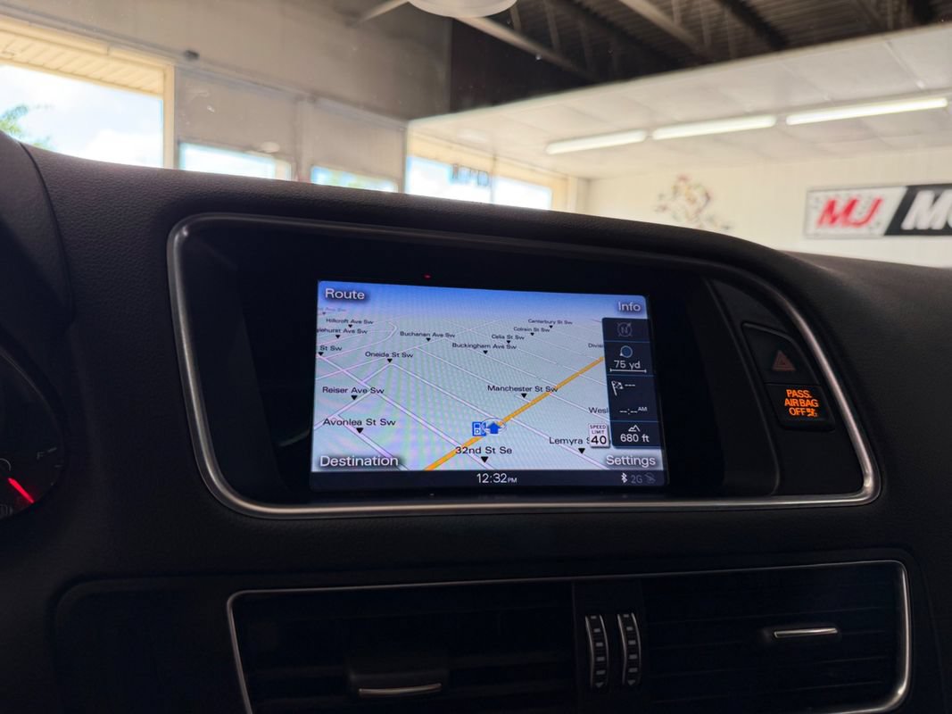 Used 2015 Audi Q5 TDI Premium Plus w/ Technology Package AWD/4WD image 23