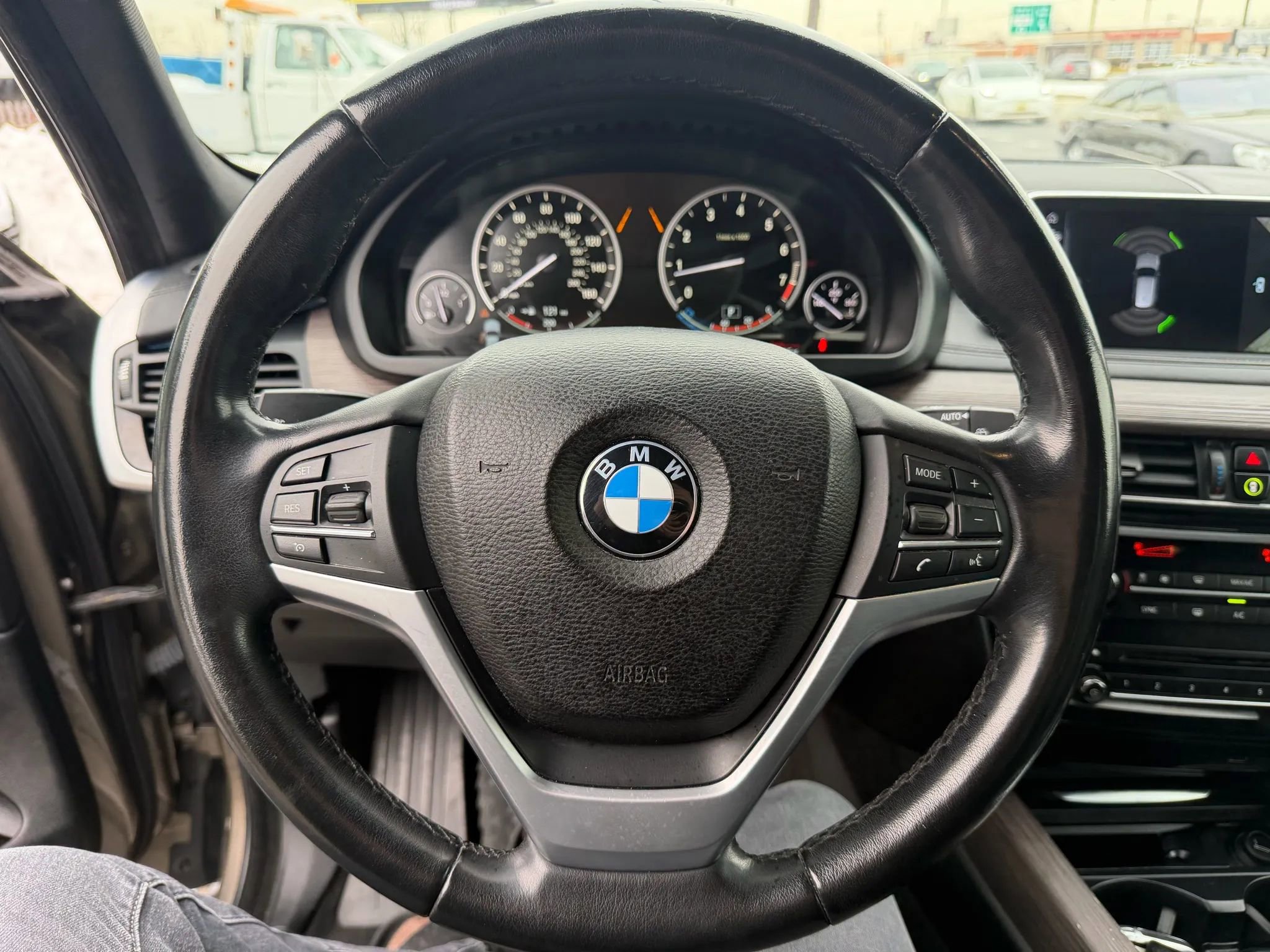 Used 2017 BMW X5 xDrive50i AWD/4WD image 19