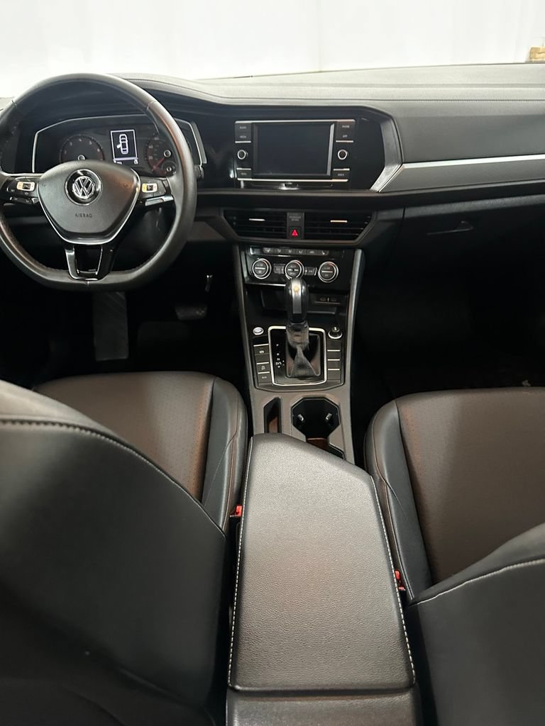 Used 2020 Volkswagen Jetta SE FWD image 24
