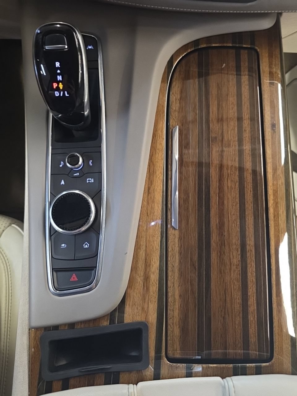 Used 2023 Cadillac Escalade Sport Platinum AWD/4WD image 26