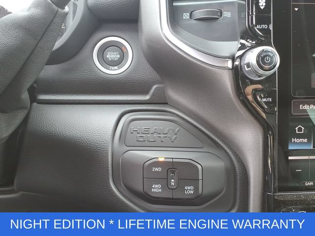 New 2026 RAM 2500 Laramie AWD/4WD image 22