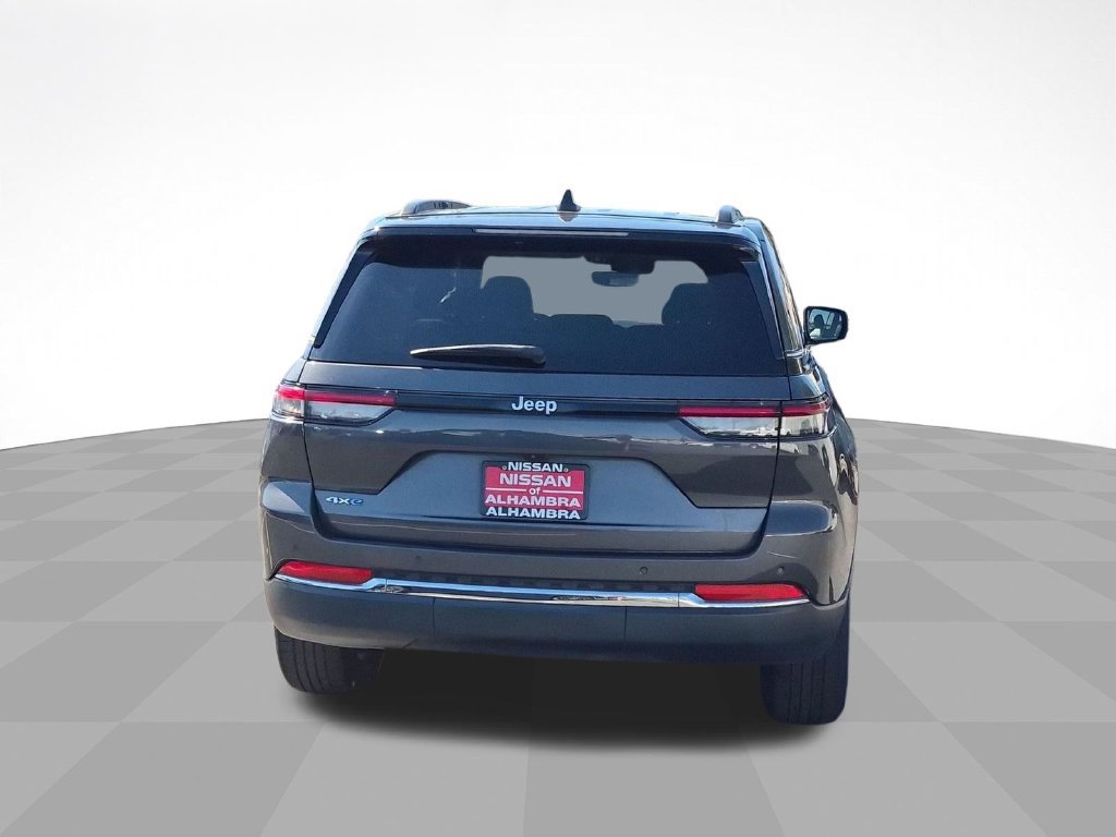 Used 2024 Jeep Grand Cherokee Limited 4xe AWD/4WD image 6