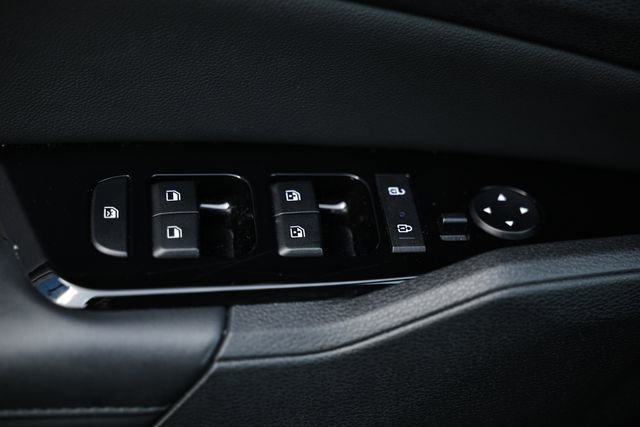 Used 2024 Kia Sportage X-Line w/ X-Line Premium Package image 16