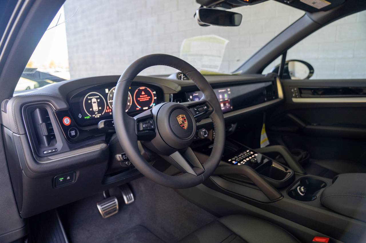 New 2026 Porsche Cayenne S AWD/4WD image 4